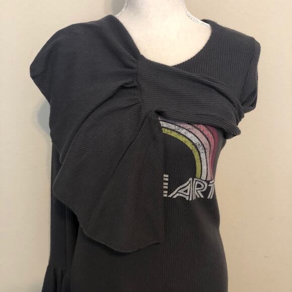 Chaser One Heart Bell Sleeve Top - Picture 4 of 5